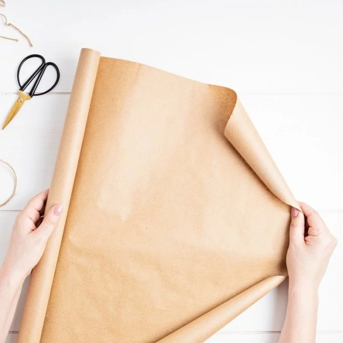 Hartie Kraft Rola Lungime 25 m, Latime 1000 mm, Densitate 70 g/mp, Culoare Alb, Metri Patrati / Rola 25-Hartie Pentru Ambalare