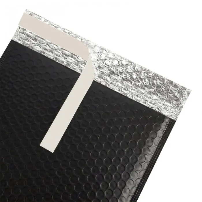 Plicuri Cu Bule Din Polietilena Poly Bubble Lungime 350 mm, Latime 240 mm, Clapeta 50 mm, Culoare Negru, Buc / Pachet 2240