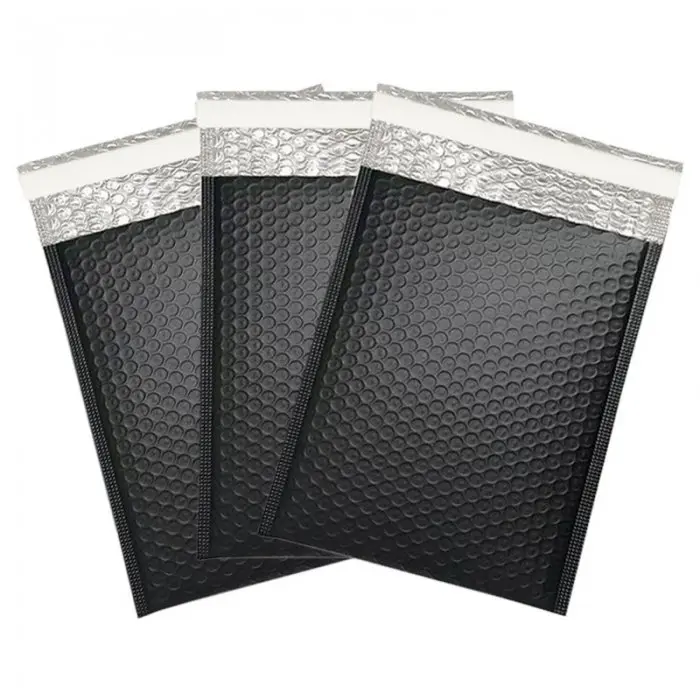 Plic Cu Bule Termoizolant Din Polietilena Poly Bubble, Dimensiuni 170 x 225 mm, Clapeta 50 mm, Culoare Negru-Plicuri Cu Prote...