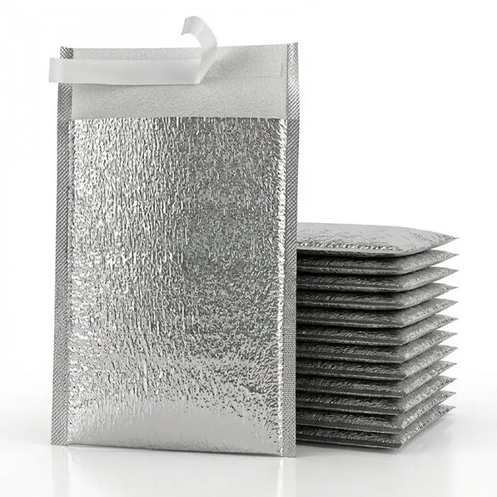 copy of Plic Cu Bule Termoizolant Dimensiuni 250 x 350 mm, Material PET / Folie Bule / PEE, Clapeta 50 mm, Culoare Argintiu