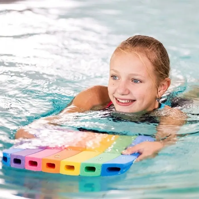 Pluta Inot Din Spuma Lungime 480 mm, Latime 300 mm, Grosime 30 mm, Culoare Curcubeu