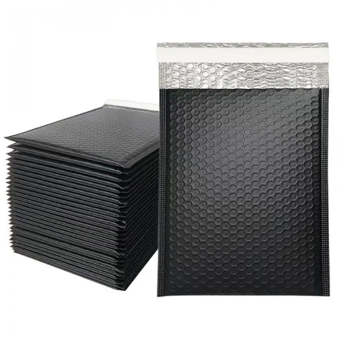Plic Cu Bule Din Polietilena Poly Bubble, Dimensiuni 170 x 225 mm, Clapeta 50 mm, Culoare Negru-Plicuri Cu Protectie Pentru A...