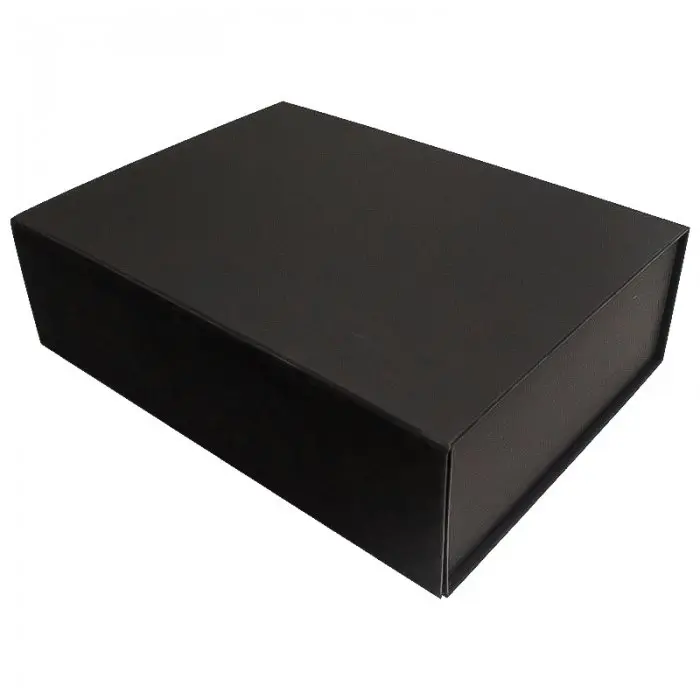 Cutie Pentru Cadouri Cu Inchidere Magnetica Lungime 350 mm, Latime 250 mm, Inaltime 100 mm, Culoare Negru, Tip Carton Mucava, Sistem Inchidere Magnet