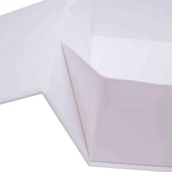 Cutie Pentru Cadouri Cu Inchidere Magnetica Lungime 350 mm, Latime 250 mm, Inaltime 100 mm, Culoare Alb, Tip Carton Mucava, S...