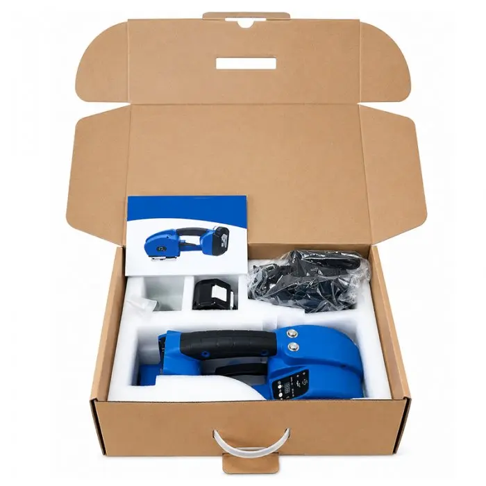 Aparat De Legat Banda PP/PET Cu Acumulator Origine Italia, Acumulator Bosch 18V, 4Ah, Banda PP / PET 13-16 mm, Grosime Banda 0.50-1.20 mm, Maner DA, Greutate 3.9 kg, Sistem Sigilare Prin Frictiune
