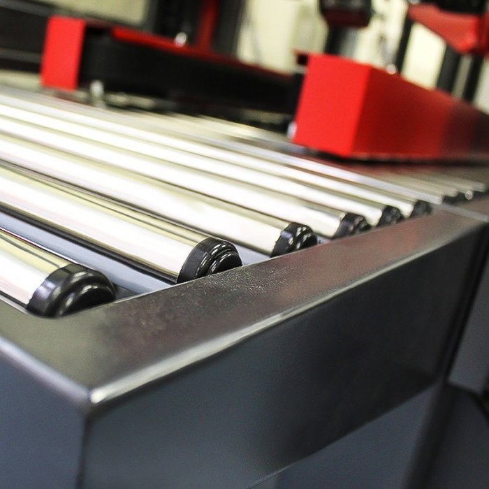 Masina De Sigilat Cutii Random Tape Viteza de Sigilare 20 m/min, Tip Banda BOPP / PVC / Kraft, Greutate 250 kg, Alimentare 22...