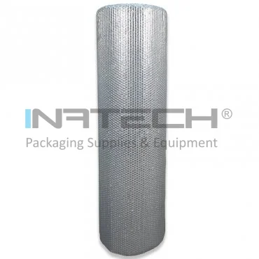 Алюминиевая пленка с маленькими пузырьками, ширина 1000 мм, длина 50 м, 3 слоя, толщина 60 мкм, серебристого цвета.